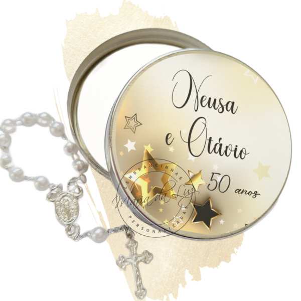 Lembranças para Bodas Ouro Religiosa Latinha com Mini Tercinho Decoração