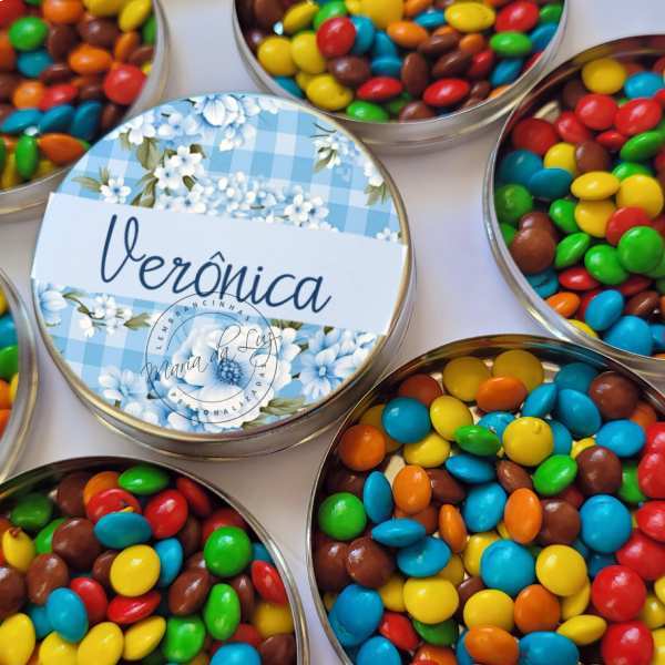Lembrancinha Festa Junina Adulto Latinha com Balinhas Decoração