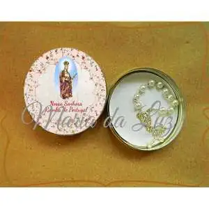 Lembrancinha Santa Isabel Rainha Portugal Latinha com Mini Tercinho Decoração